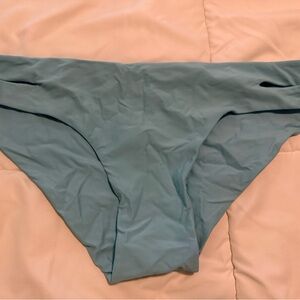 EUC Glass Sea Hamoa bottom